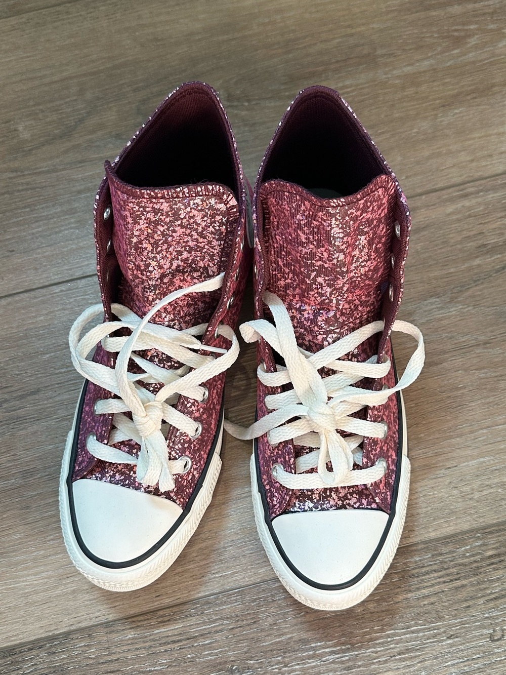 NWOT Converse Dark Pink Glitter Hightop Sneakers Size 9!